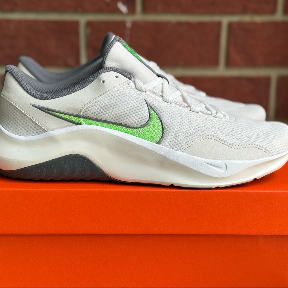 Nike Legend Essential 3 White Grey Green New Sneakers NIB Running Shoes